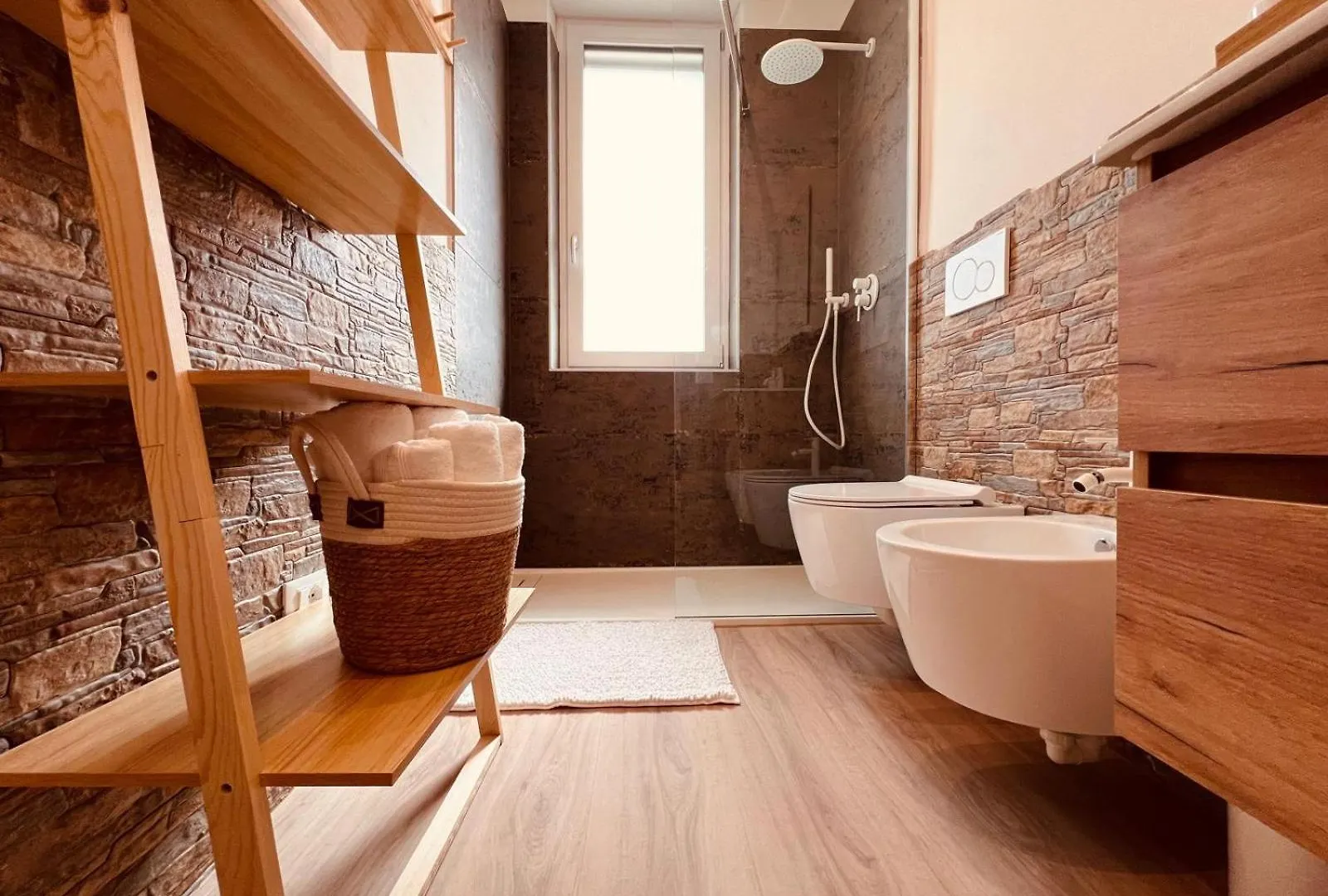 5Stars Verona 0*,  Italy